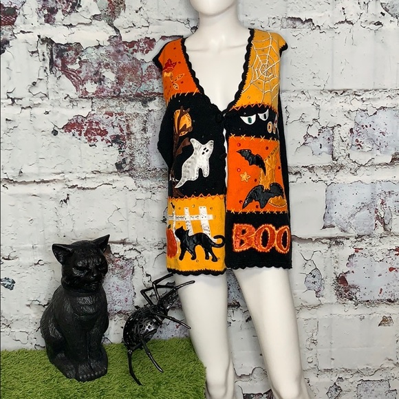 Sweaters - Ugly Halloween sweater large vest